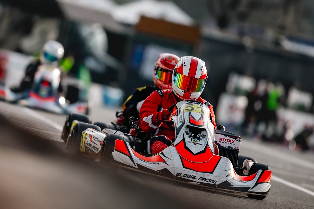 Скидка клиентам на прокатный картинг